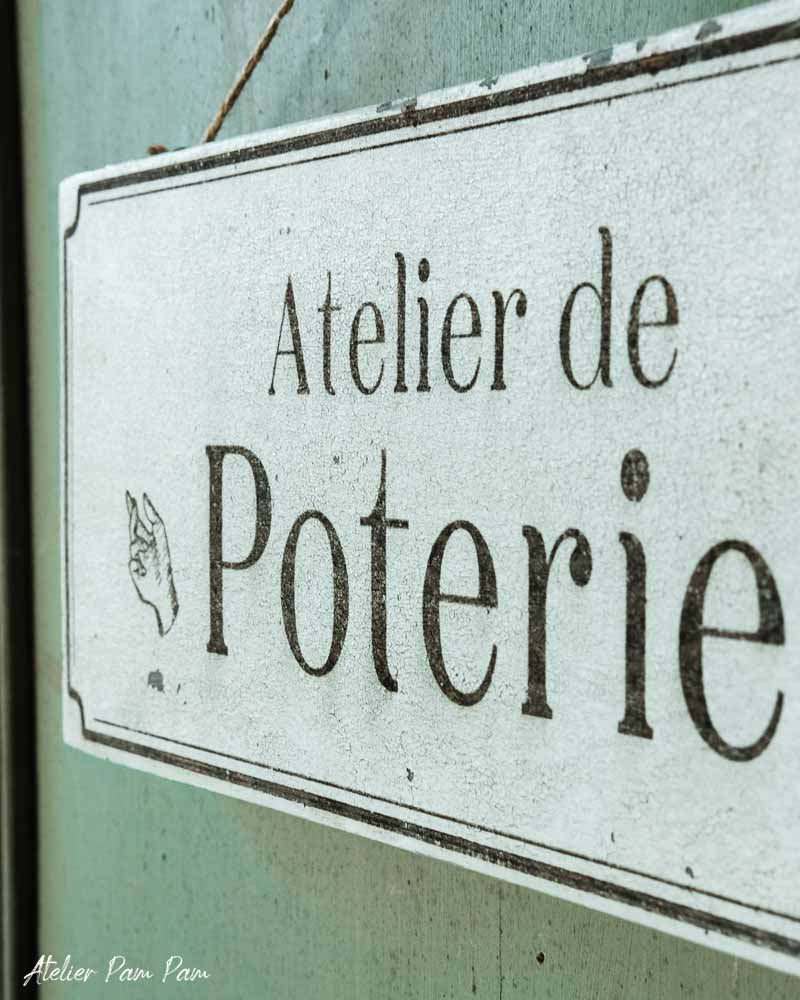 Enseigne Atelier de Poterie