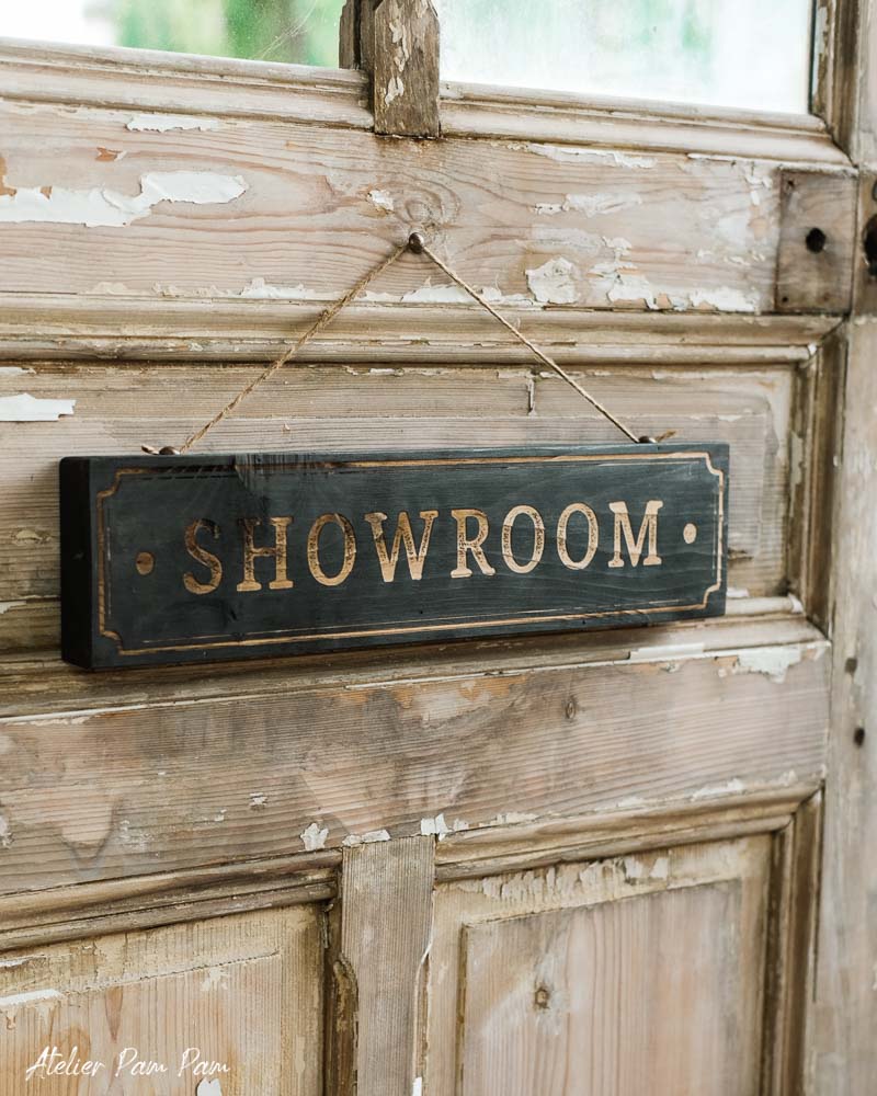 Enseigne Showroom